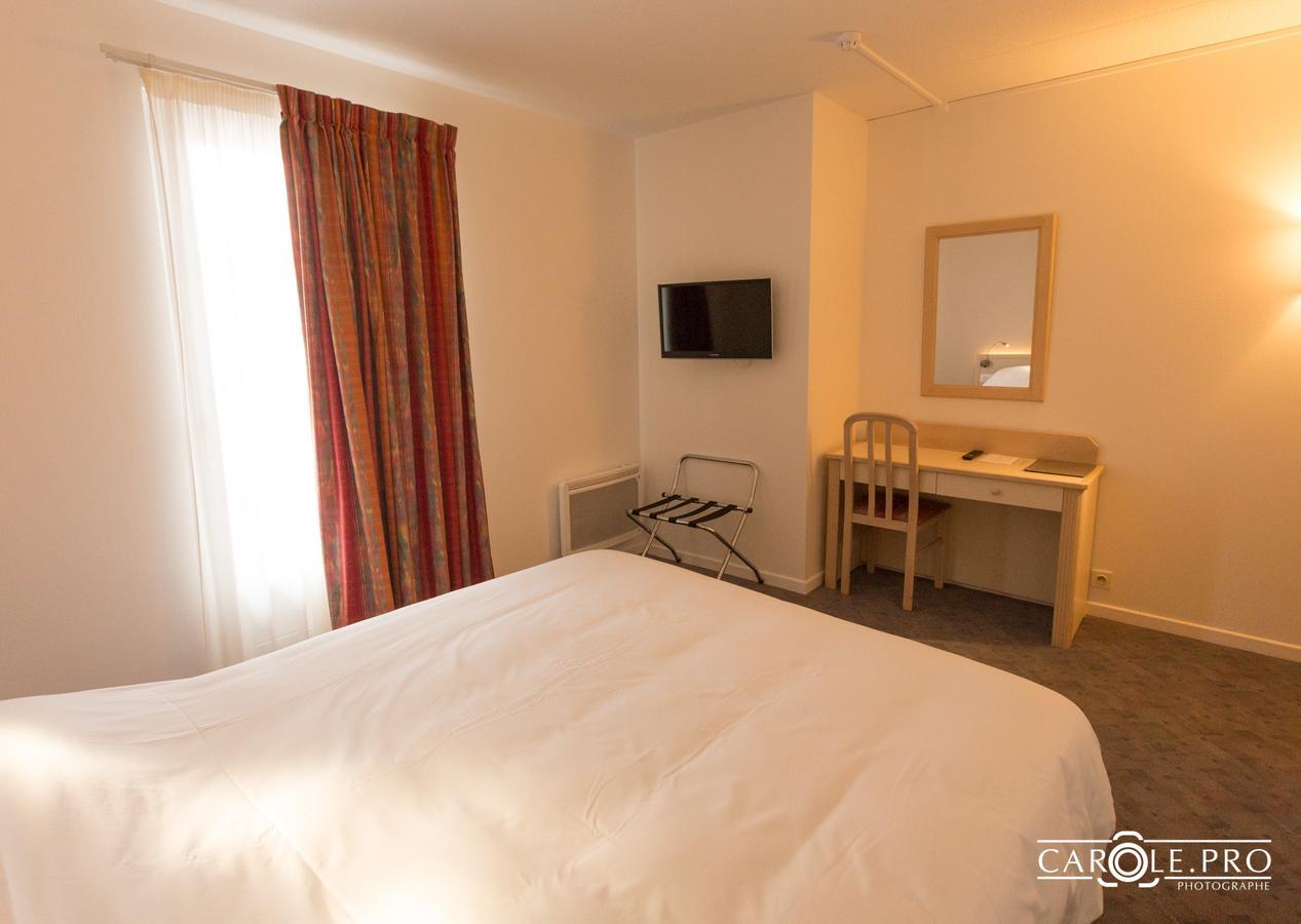 Hotel-Restaurant De La Paix Saint-Palais  Екстер'єр фото